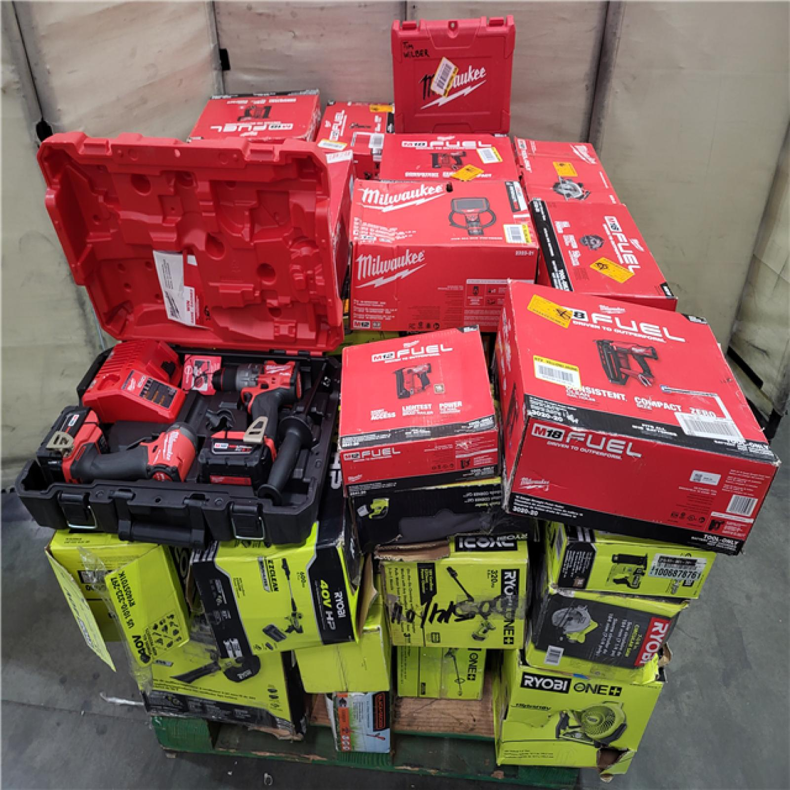 🌞 Summer Savings Are Here! 🛠️ Lot 250905 – Mixed Tools Pallet – Untested Customer Returns