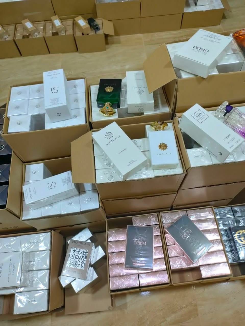 PERFUME PALLET – LOT ID: 250981 – Amazon Customer Return