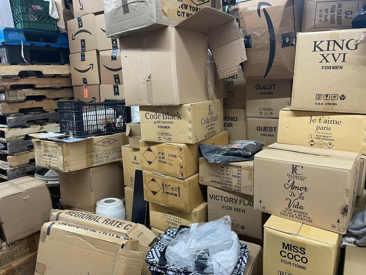 PERFUME PALLET – LOT ID: 250981 – Amazon Customer Return