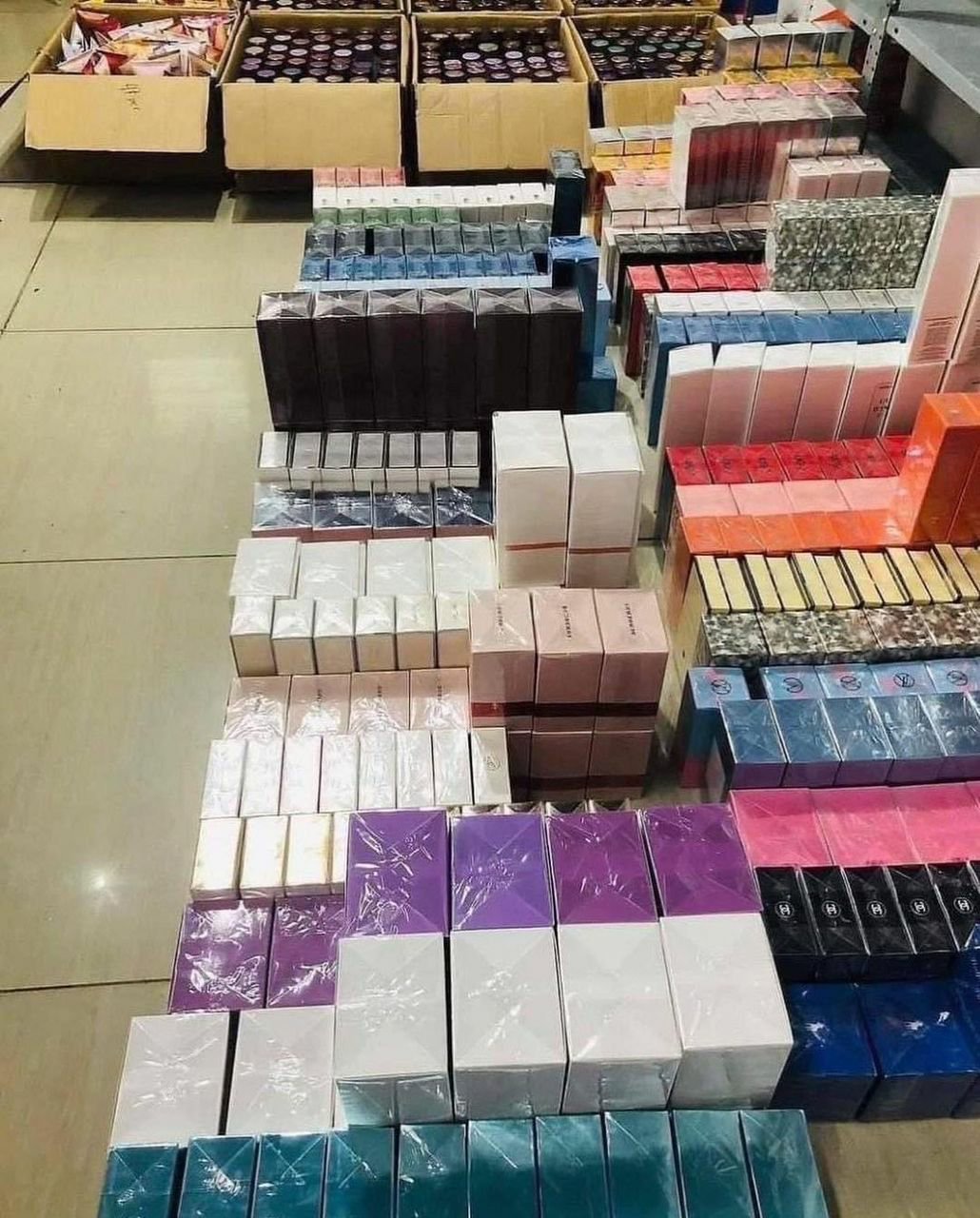 PERFUME PALLET – LOT ID: 250981 – Amazon Customer Return