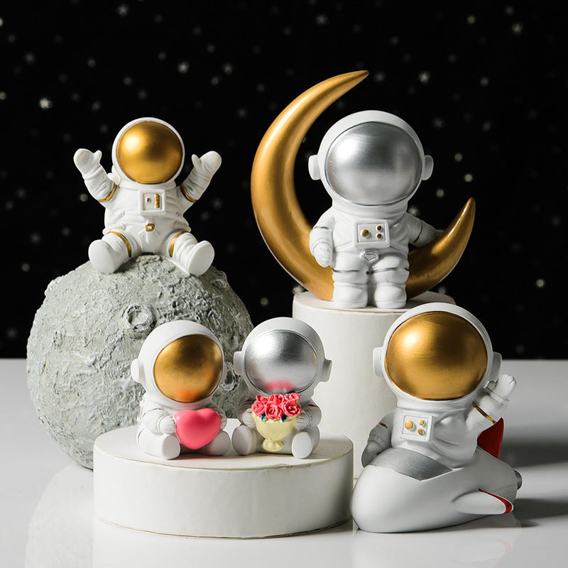 (🌲CHRISTMAS SALE NOW-48% OFF)  Astronaut statue