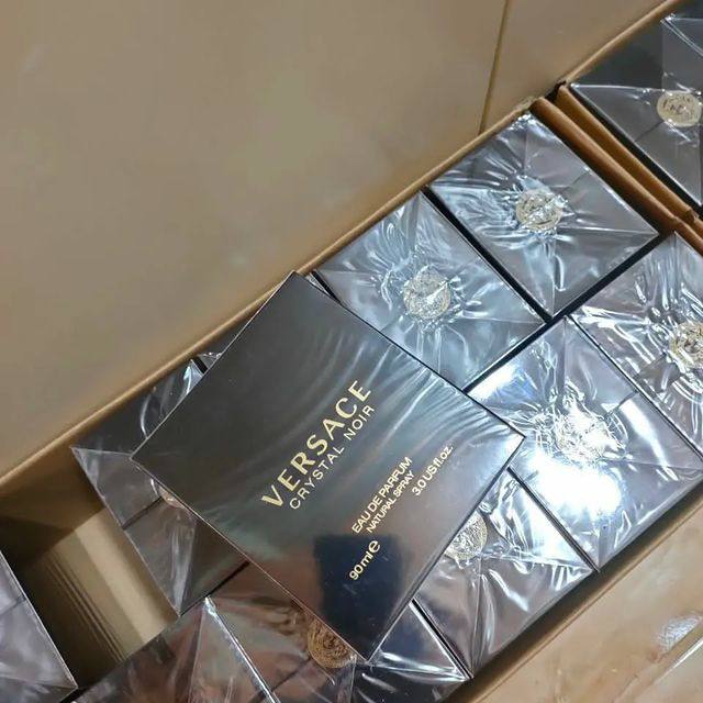 PERFUME PALLET – LOT ID: 250981 – Amazon Customer Return
